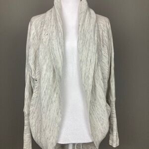 Aritzia Wilfred Diderot Cardigan Cocoon Sweater